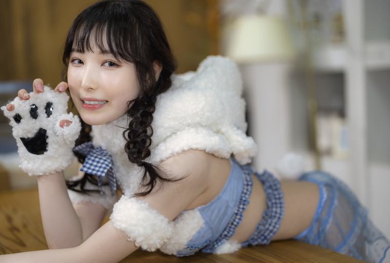 (SSIS-588)地位不比梦乃!香水じゅん(香水纯)真的被轮奸了!-91极品番号网