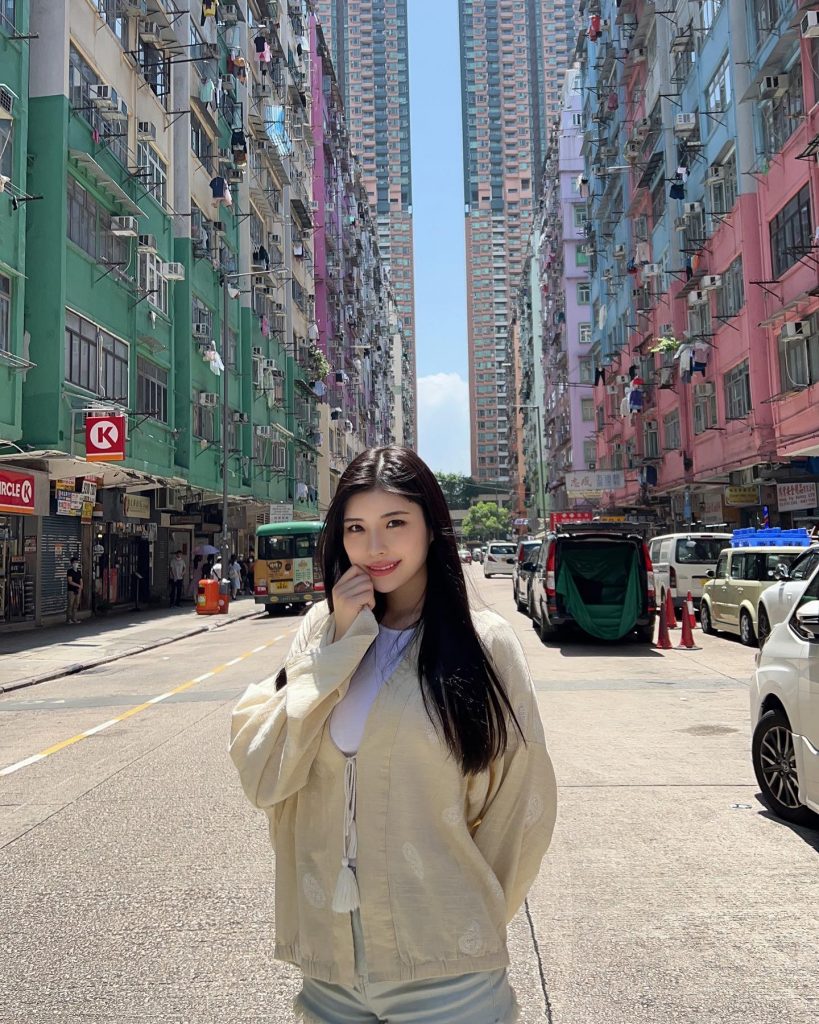 電影女星神木麗黎左香港 解放下身大角咀打卡露股蛋-91极品番号网