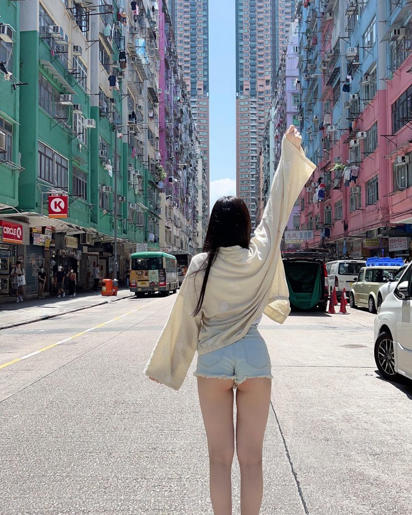 電影女星神木麗黎左香港 解放下身大角咀打卡露股蛋-91极品番号网